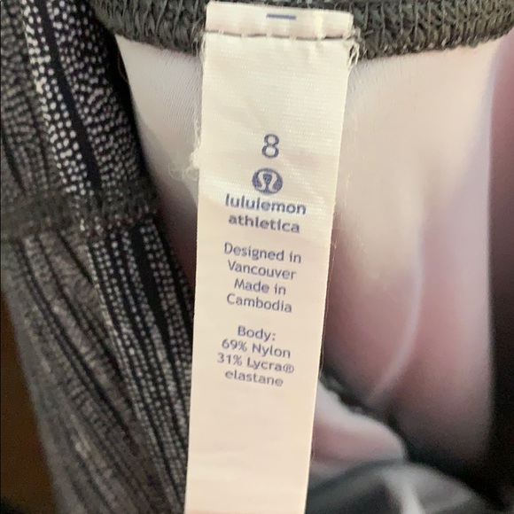 Lululemon dotted leggings - Picture 4 of 4